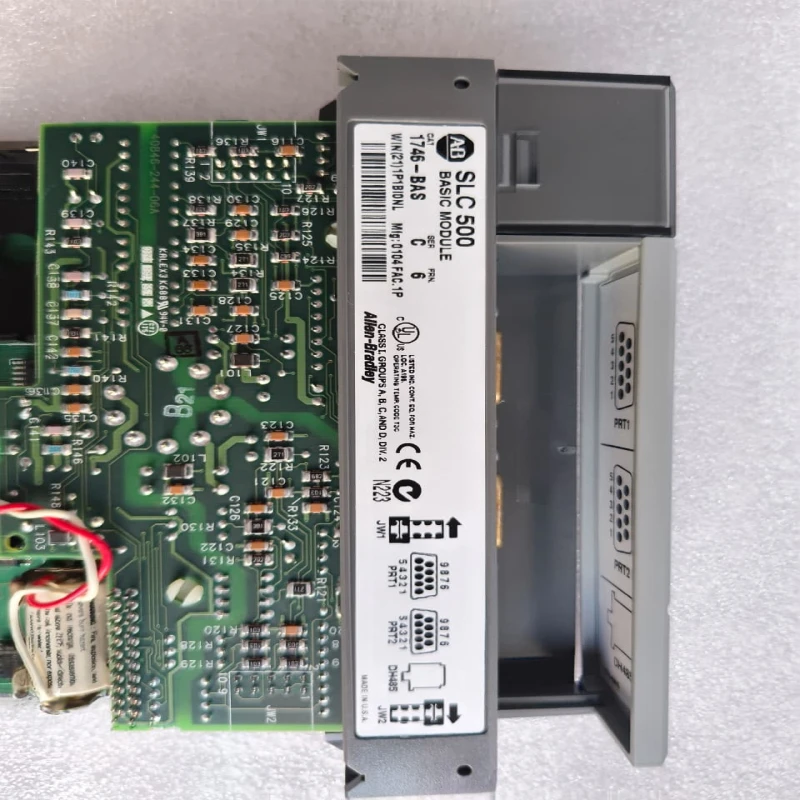 Allen-Bradley 1746-OB16 SLC 500 16-Point 24V DC Source Output Module thumbnail 7063